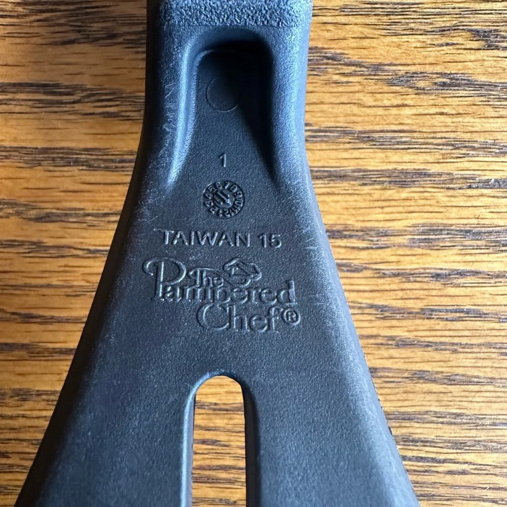 Pampered Chef Nylon Panini Spatula #2352